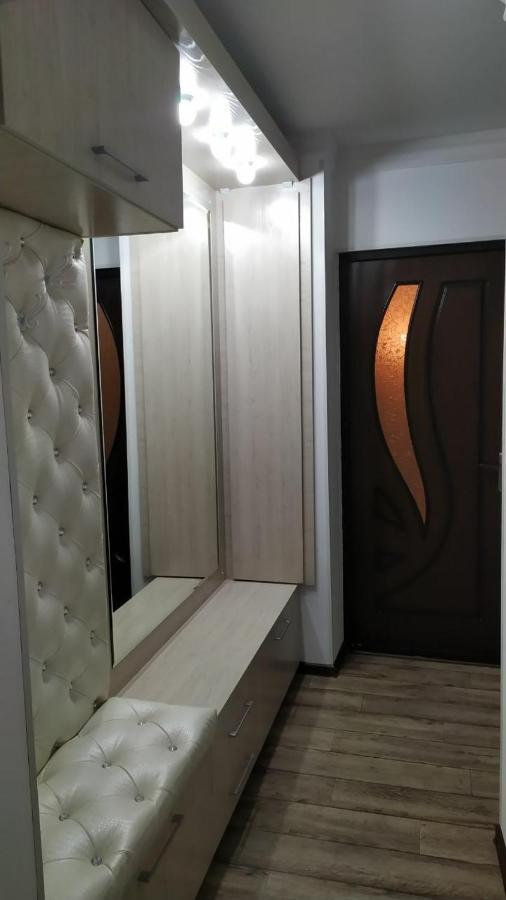 Apartment Near Farkhadskiy Bazar Tasjkent Buitenkant foto