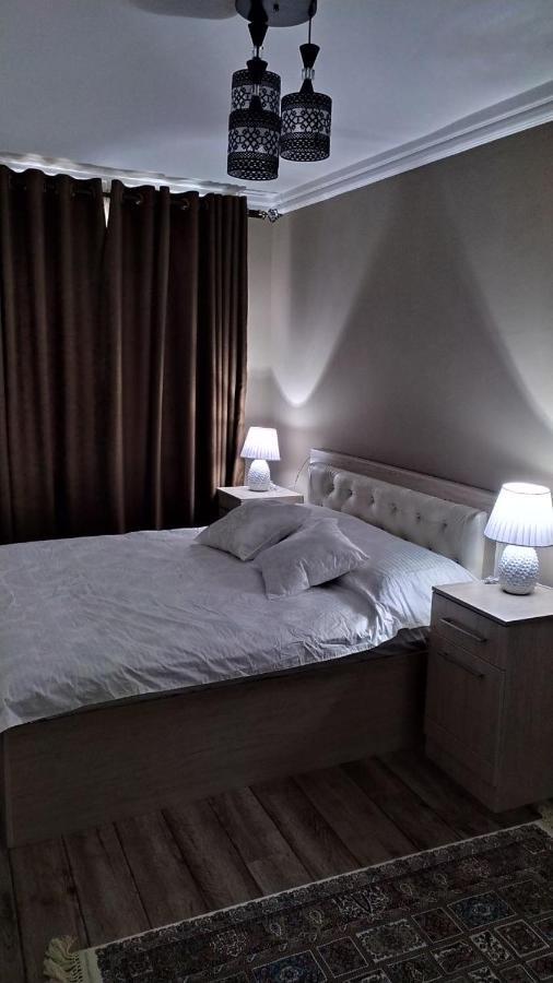 Apartment Near Farkhadskiy Bazar Tasjkent Buitenkant foto